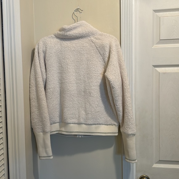 ATHLETA | Tugga Sherpa Cream Jacket Large - Picture 5 of 5